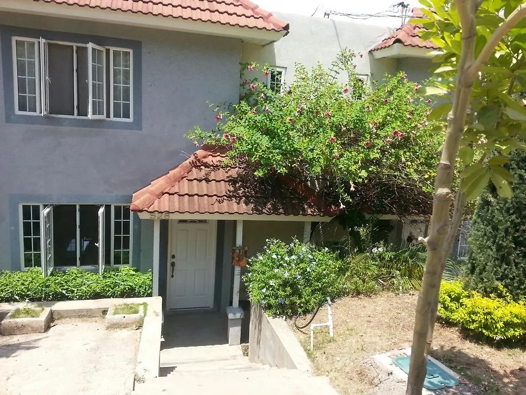 Signature'S 21 At The Country Club Apartment Kingston Jamaica